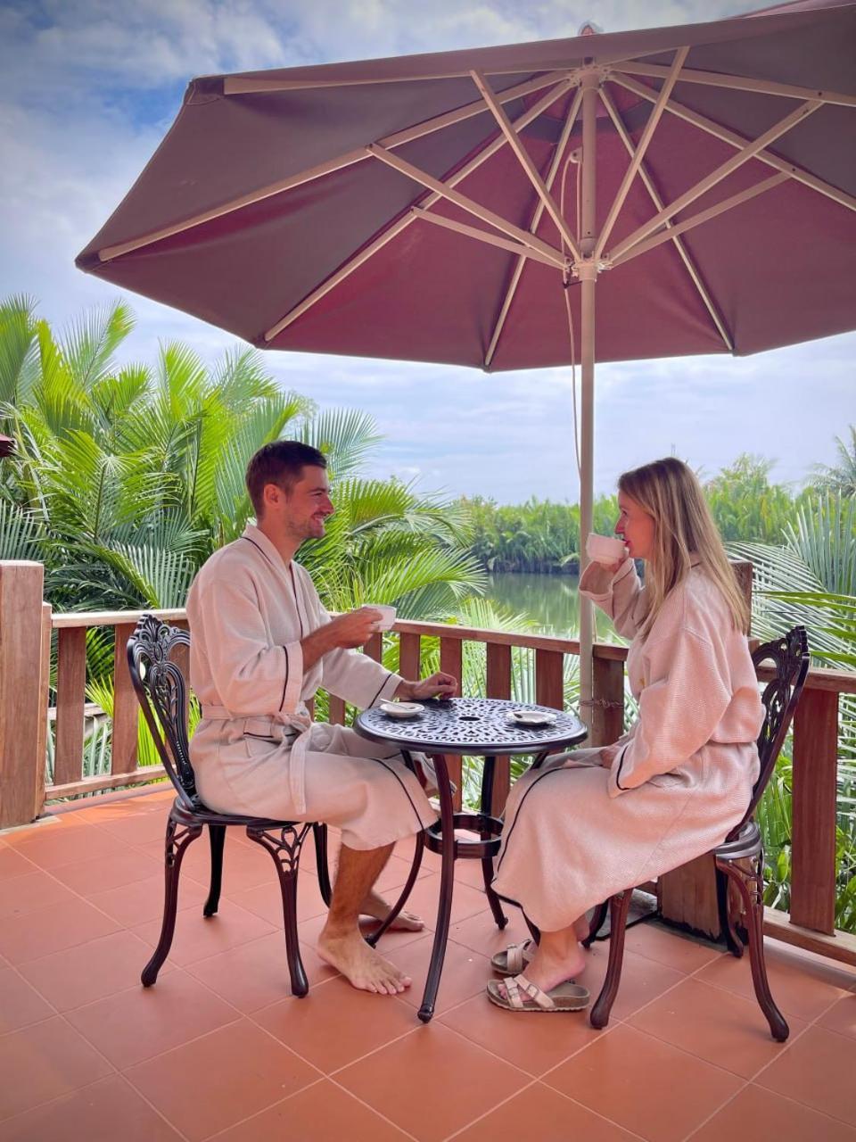 Lodge Moni Essara Kampot Exterior photo